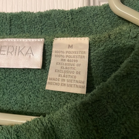 Green cardigan - Picture 3 of 3